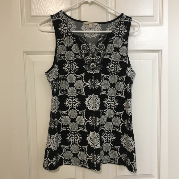 Medallion Patterned Top W/Beading - Picture 3 of 6